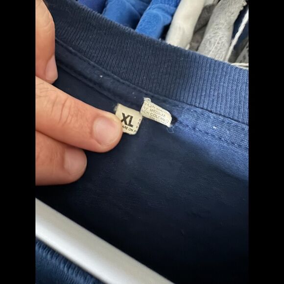 Vintage University of Kentucky Wildcats Tee - Picture 3 of 3